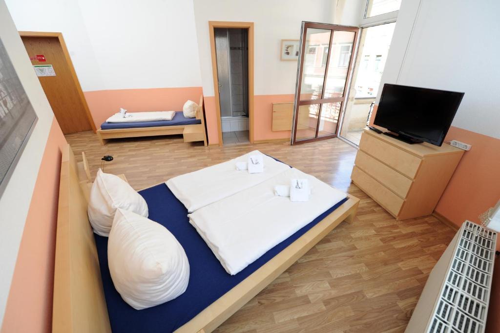 Hotel My Bed Dresden Værelse billede